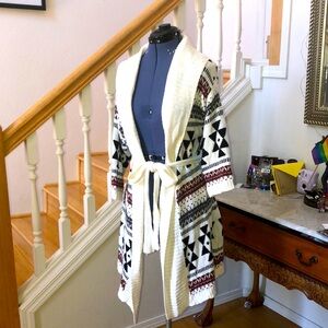 H&M Divided Size XS Winter Themed Cardigan